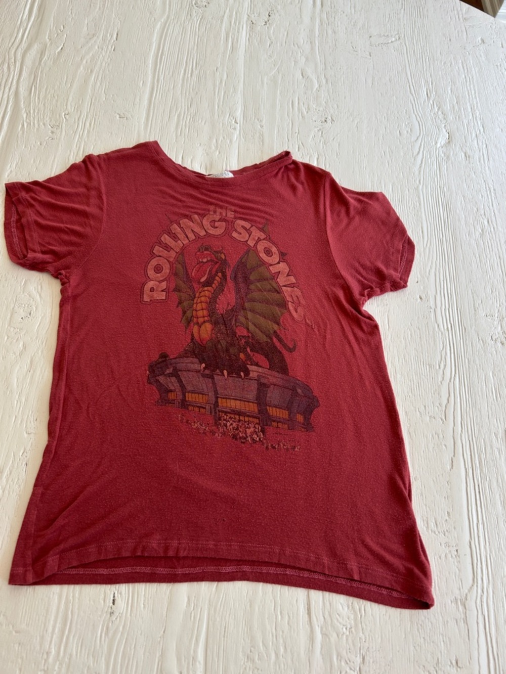 Daydreamer Burgundy Band Tee